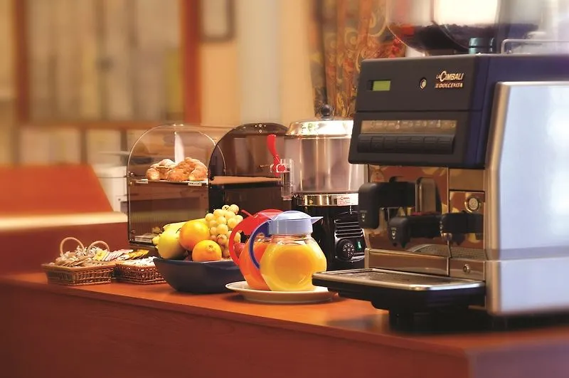 Unaway Hotel & Residence Linea Uno Milano 4*, Milan Italy